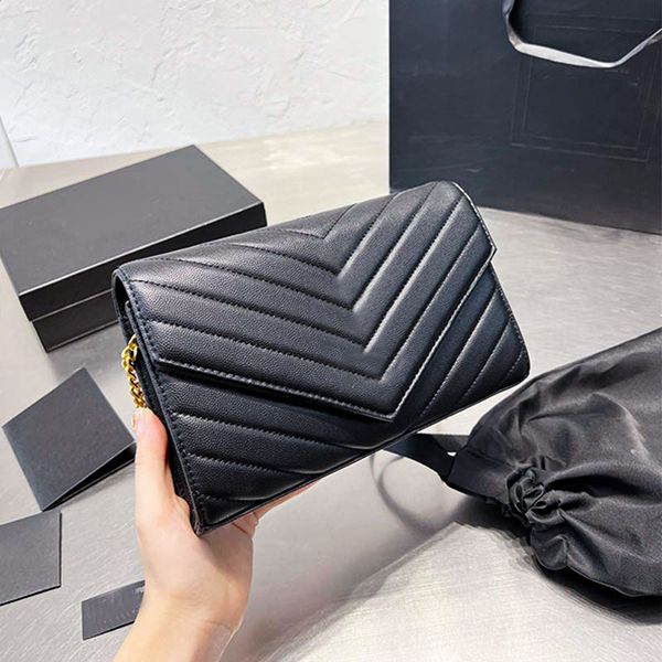 wholesale woc clutch women's genuine leather travel flap chain bag handbag underarm cross body envelope tote luxurys designer mens purs
wholesale woc clutch women's genuine leather travel flap chain bag handbag underarm cross body envelope tote luxurys designer mens purs