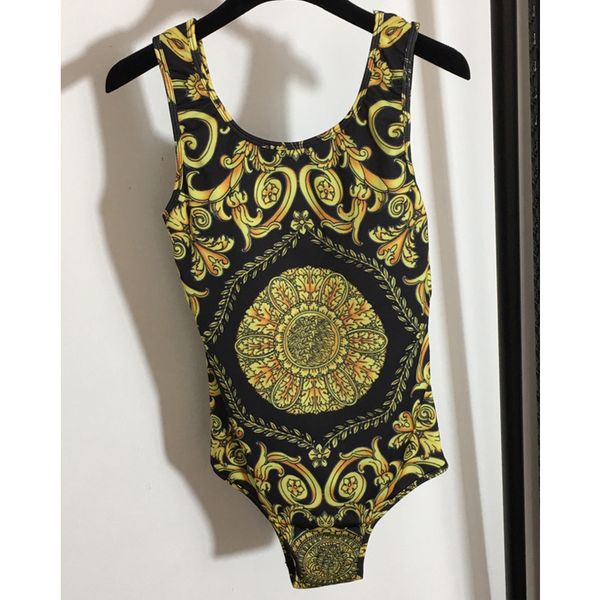 8.9 holiday vintage bikini print backless women's swimwear one piece swimsuit bodysuit, White;black
8.9 holiday vintage bikini print backless women's swimwear one piece swimsuit bodysuit, White;black
