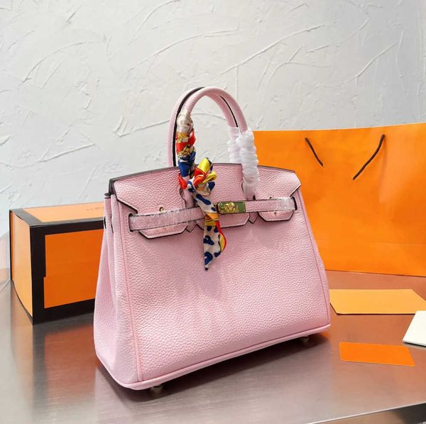 7a designer bag birkin bag fashion shoulder handbag luxury leather classic ladies large capacity foreign style handbag
7a designer bag birkin bag fashion shoulder handbag luxury leather classic ladies large capacity foreign style handbag