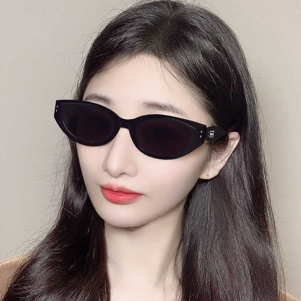 2023 new gm cat eyes for women with face and a high level sense in small frame street pgraphy spicy girl sunglasses, White;black
2023 new gm cat eyes for women with face and a high level sense in small frame street pgraphy spicy girl sunglasses, White;black