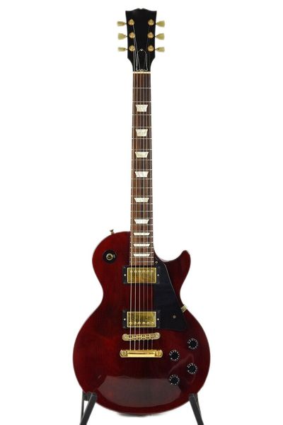 les studio wine red 2006 4.21kg electric guitar
les studio wine red 2006 4.21kg electric guitar