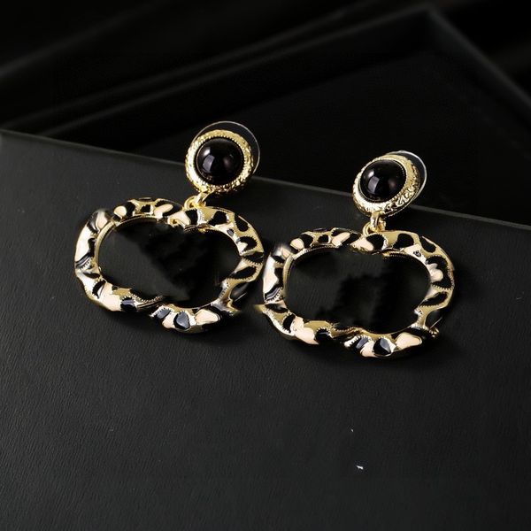 2023 various simple luxury desinger letter ccity stud long dangle earrings pearl tassel channel crystal wedding party jewelry accessories ax, Golden;silver
2023 various simple luxury desinger letter ccity stud long dangle earrings pearl tassel channel crystal wedding party jewelry accessories ax, Golden;silver