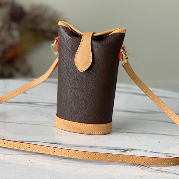 7a shoulder bags rectangle chips mini ice cream cone french fold me clutch canvas leather zipper vintage 80874 18cm with original l230
7a shoulder bags rectangle chips mini ice cream cone french fold me clutch canvas leather zipper vintage 80874 18cm with original l230