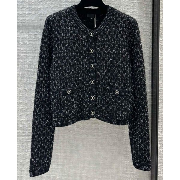 8.9 temperament crew neck single breasted sequins argyle knitted cardigan sweater or a-line skirt women's set, White
8.9 temperament crew neck single breasted sequins argyle knitted cardigan sweater or a-line skirt women's set, White