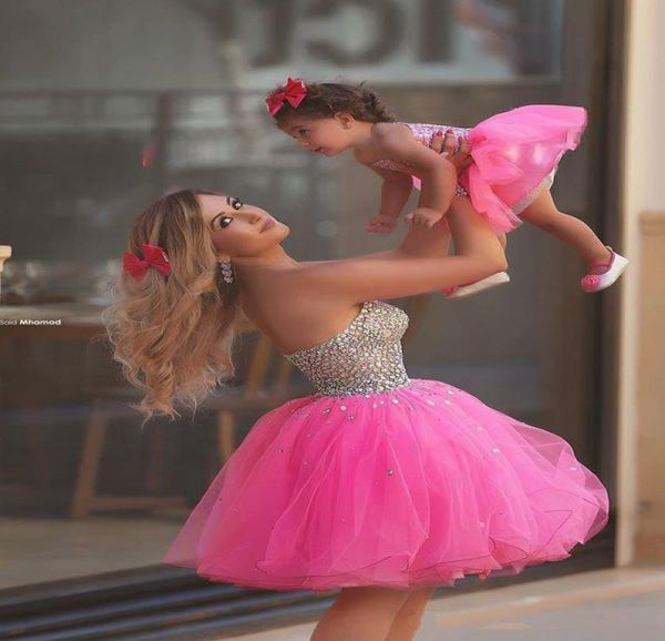 lovely knee length tulle little flower girls dresses 2019 custom made rhinestone beaded bodice mother and daughter party pageant g8107161, White;blue
lovely knee length tulle little flower girls dresses 2019 custom made rhinestone beaded bodice mother and daughter party pageant g8107161, White;blue