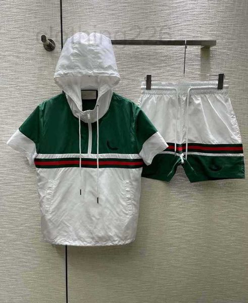 women's tracksuits designer 23 summer new g sporty style half zip hooded short sleeves with elastic waist shorts contrast color casual, Gray
women's tracksuits designer 23 summer new g sporty style half zip hooded short sleeves with elastic waist shorts contrast color casual, Gray