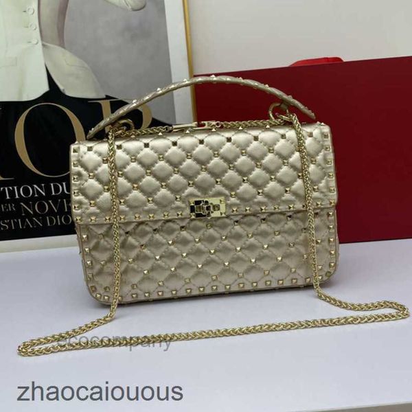 designer handbags sheepskin valentinoz diamond bags luxury bag fashionable handbags crossbody beach grid rivet small portable leather trendy
designer handbags sheepskin valentinoz diamond bags luxury bag fashionable handbags crossbody beach grid rivet small portable leather trendy