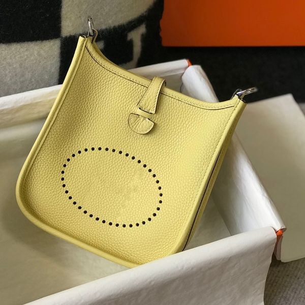 classic 2023 new multicolor crossbody bags camera women fashion luxury leather shoulder bag glitter strap purse grey bag with box
classic 2023 new multicolor crossbody bags camera women fashion luxury leather shoulder bag glitter strap purse grey bag with box