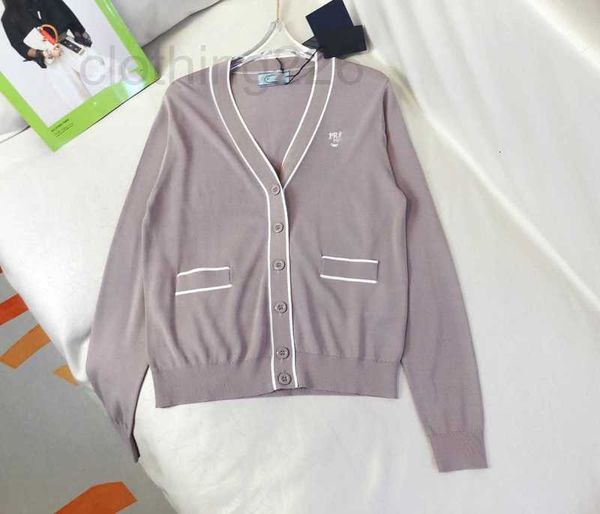 women's knits & tees designer 23 summer new commuter style intellectual elegant letter jacquard decoration thin knitted cardigan qa91, White
women's knits & tees designer 23 summer new commuter style intellectual elegant letter jacquard decoration thin knitted cardigan qa91, White