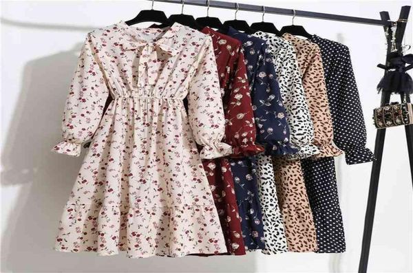 casual dresses floral print women dress female autumn long sleeve vintage chiffon bow tie neck ice lady shirt dress summer vestidos t2209192, Black;gray
casual dresses floral print women dress female autumn long sleeve vintage chiffon bow tie neck ice lady shirt dress summer vestidos t2209192, Black;gray