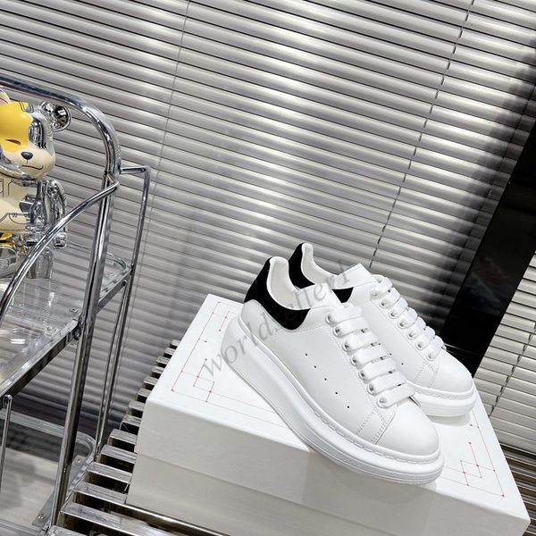 women platform shoes classic white designer shoes luxury leather platform shoes lace-up round toe outdoor sports sequined jelly clour rubber, Black
women platform shoes classic white designer shoes luxury leather platform shoes lace-up round toe outdoor sports sequined jelly clour rubber, Black