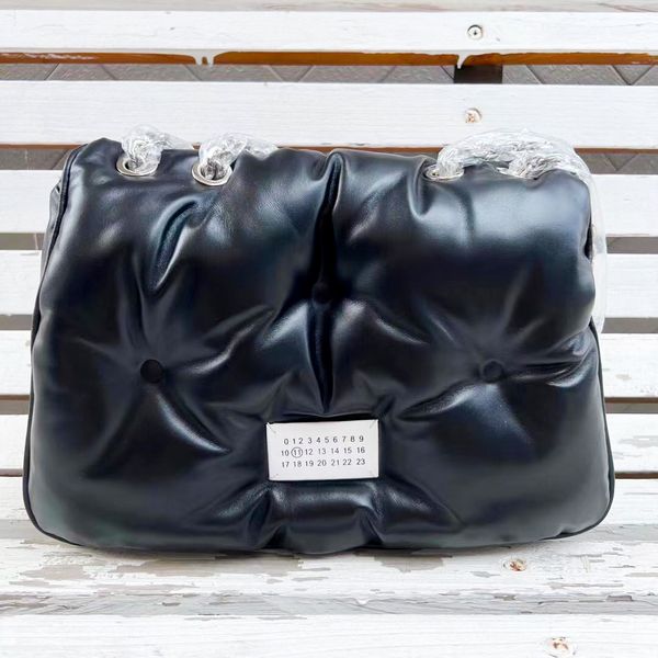 margiela clutch women the tote hand bag wallets fashion genuine leather vanity luxurys designer summer mens shoulder bags messenger flap cha
margiela clutch women the tote hand bag wallets fashion genuine leather vanity luxurys designer summer mens shoulder bags messenger flap cha