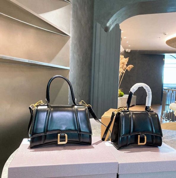 designer bags shoulder bag handbag women fashion bagsg cross body half moon 2 g luxuries genuine leather classic retro wallet handle square
designer bags shoulder bag handbag women fashion bagsg cross body half moon 2 g luxuries genuine leather classic retro wallet handle square