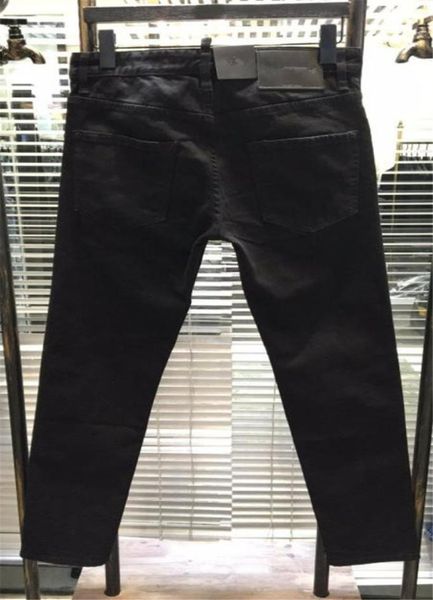 2020 mens designer classic ripped vintage trousers new style cowboy famous brand zipper designer hip hop denim us size 285084720, Blue
2020 mens designer classic ripped vintage trousers new style cowboy famous brand zipper designer hip hop denim us size 285084720, Blue