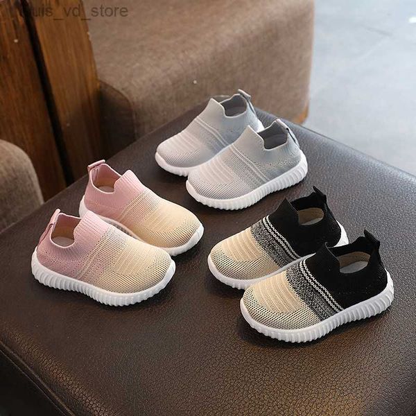 2023 baby knitted sock shoes children's tennis shoes breathable trainning shoes for boys casual stripes girls sneaker g02053 t230809, Black;red
2023 baby knitted sock shoes children's tennis shoes breathable trainning shoes for boys casual stripes girls sneaker g02053 t230809, Black;red