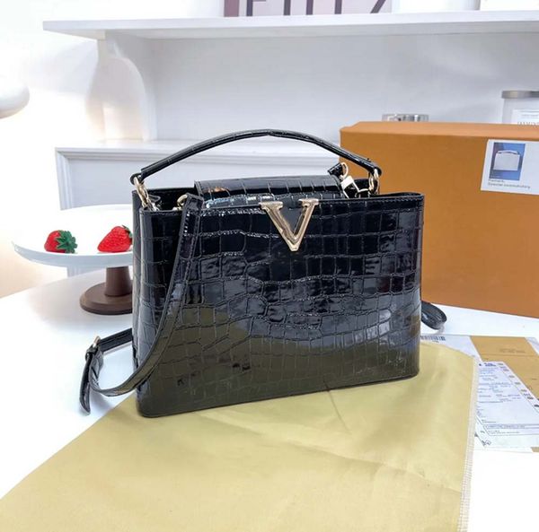 designer bags handle women designer shoulder bags capucines totes v letter crossbody bag crocodile leather handbags woman luxury purses hand
designer bags handle women designer shoulder bags capucines totes v letter crossbody bag crocodile leather handbags woman luxury purses hand