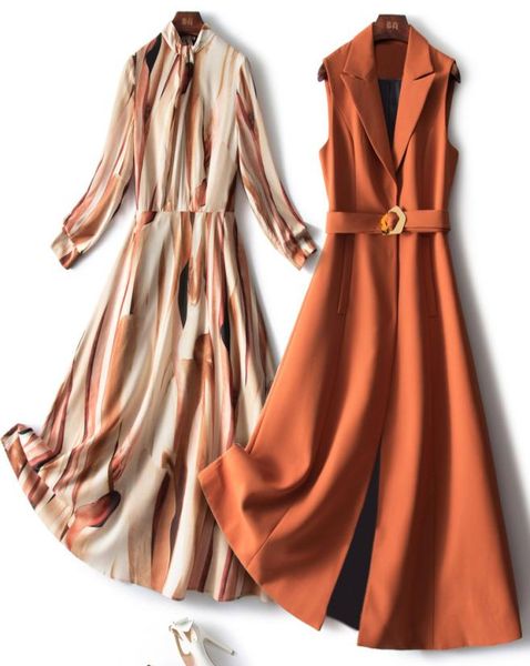 2021 autumn winter long sleeve round neck blue orange contrast color dress sleeveless notchedlapel belted midcalf vest dress8353827, White
2021 autumn winter long sleeve round neck blue orange contrast color dress sleeveless notchedlapel belted midcalf vest dress8353827, White