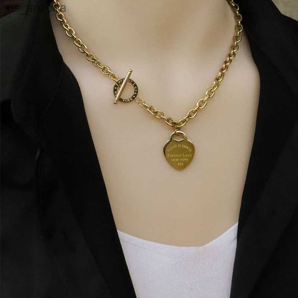 new womens stainless steel forever love double heart pendant necklace thick chain necklaces for women design jewelry gift l230620, Silver
new womens stainless steel forever love double heart pendant necklace thick chain necklaces for women design jewelry gift l230620, Silver