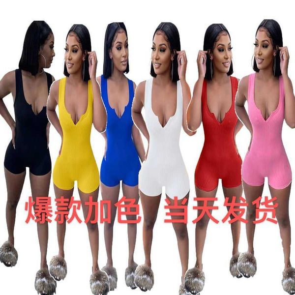 pit stripe large sleeveless slim fit jumpsuit solid v-neck women's jumpsuit, Black;white
pit stripe large sleeveless slim fit jumpsuit solid v-neck women's jumpsuit, Black;white