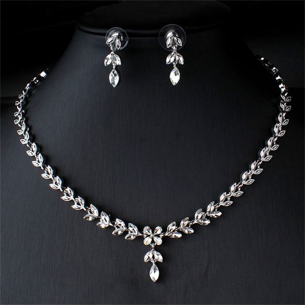 wedding jewelry sets luxury elegant blue red crystal tree leaf bridal silver color alloy drop earring necklace for women 230808, Slivery;golden
wedding jewelry sets luxury elegant blue red crystal tree leaf bridal silver color alloy drop earring necklace for women 230808, Slivery;golden