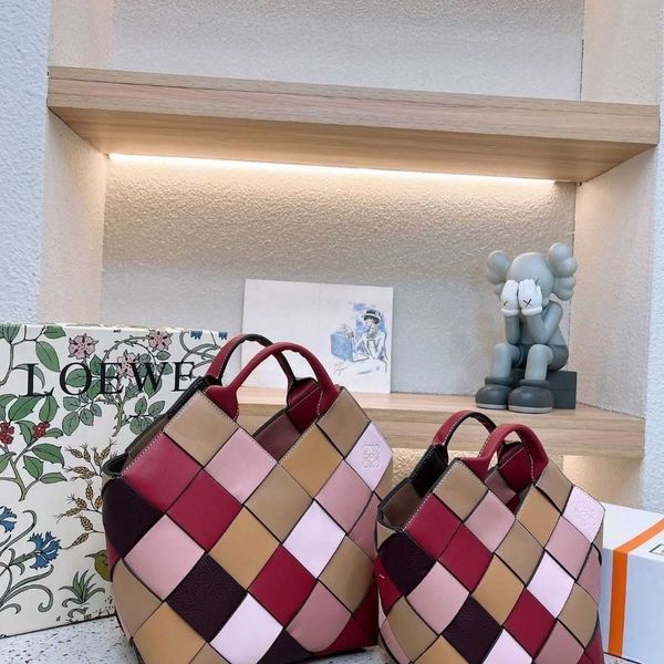 handheld crossbody bag hand woven vegetable basket craftsmanship adding color to life chessboard
handheld crossbody bag hand woven vegetable basket craftsmanship adding color to life chessboard
