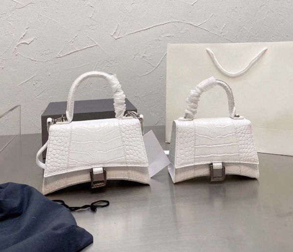 designer bags shoulder bag handbag women's fashion bagsg cross body half moon luxuries genuine leather classic retro wallet french mino
designer bags shoulder bag handbag women's fashion bagsg cross body half moon luxuries genuine leather classic retro wallet french mino