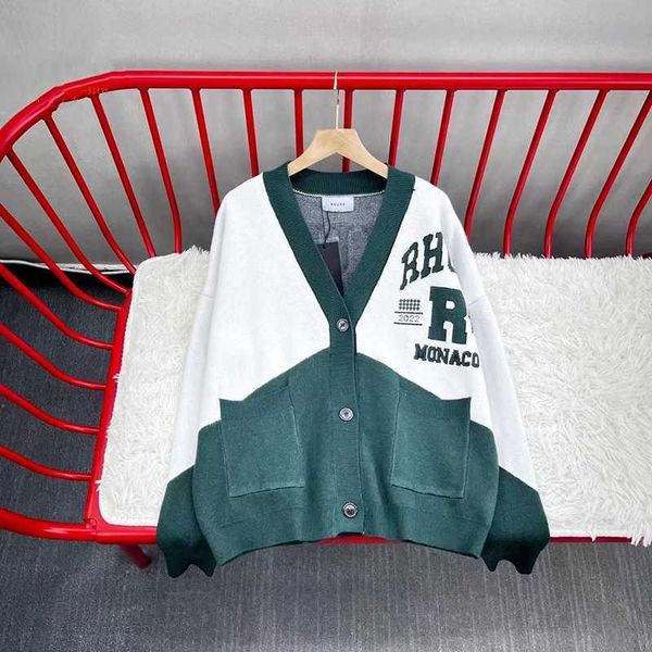 2022fw rhude knitted sweater jacquard pocket button v-neck rhude cardigan men women sweatshirts, White;black
2022fw rhude knitted sweater jacquard pocket button v-neck rhude cardigan men women sweatshirts, White;black