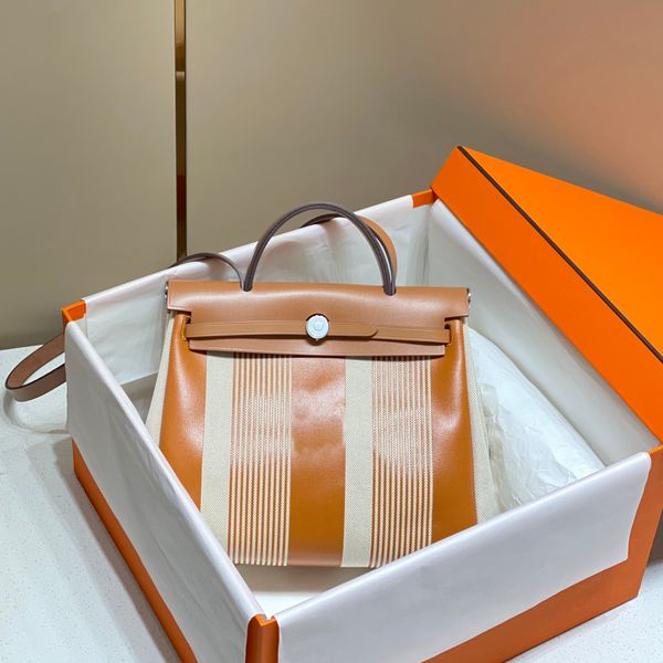 2023 high-quality designers bags fashion shoulder bags genuine leather medium women handbag crossbody luxury tote bag shopping multi-color p
2023 high-quality designers bags fashion shoulder bags genuine leather medium women handbag crossbody luxury tote bag shopping multi-color p
