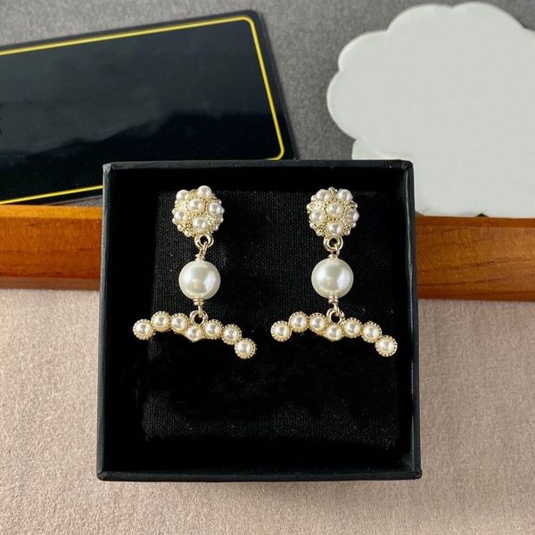 double pearl earrings stud earrings channel diamond pearl pendant earrings non fading women's wedding jewelry teardrop pearl earrings d, Golden;silver
double pearl earrings stud earrings channel diamond pearl pendant earrings non fading women's wedding jewelry teardrop pearl earrings d, Golden;silver