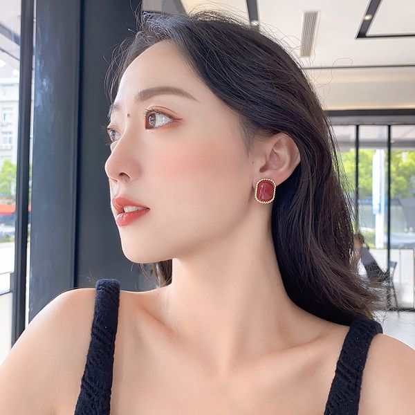 afshor trendy jewelry 925 silver needle simple wine red geometry earrings temperament elegant for women girl popular ear accessories, Golden
afshor trendy jewelry 925 silver needle simple wine red geometry earrings temperament elegant for women girl popular ear accessories, Golden