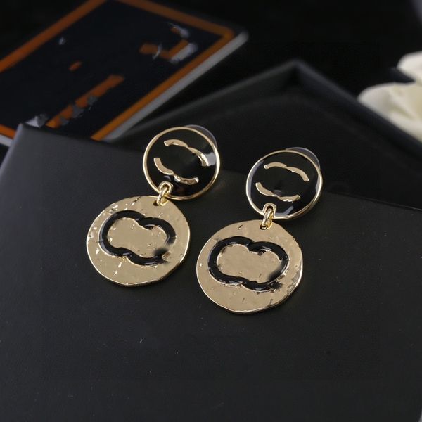 2023 various simple luxury desinger letter ccity stud long dangle earrings pearl tassel channel crystal wedding party jewelry accessories ax, Golden;silver
2023 various simple luxury desinger letter ccity stud long dangle earrings pearl tassel channel crystal wedding party jewelry accessories ax, Golden;silver
