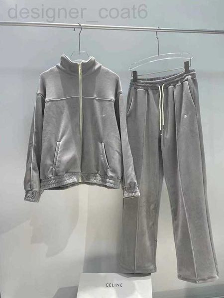 two piece dress designer in autumn and winter of 22, lisa's same triumphal arch embroidered velvet suit, couple's jacket, cardigan, White
two piece dress designer in autumn and winter of 22, lisa's same triumphal arch embroidered velvet suit, couple's jacket, cardigan, White