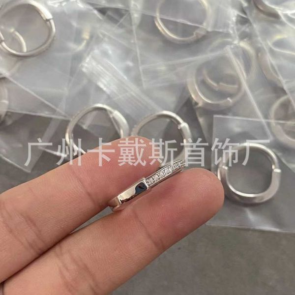 designer new v gold plated 1.0 mijin new lk color separation electroplated half diamond lock ring t-shaped minimalist style, Silver
designer new v gold plated 1.0 mijin new lk color separation electroplated half diamond lock ring t-shaped minimalist style, Silver