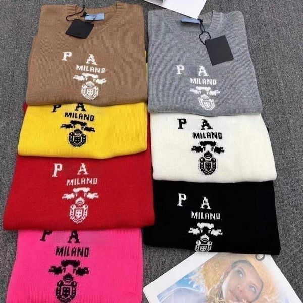 23ss wool sweater autumn winter classic letter jacquard knitted shirt designer sweater casual loose pullover round neck long sleeve coat, White;black
23ss wool sweater autumn winter classic letter jacquard knitted shirt designer sweater casual loose pullover round neck long sleeve coat, White;black