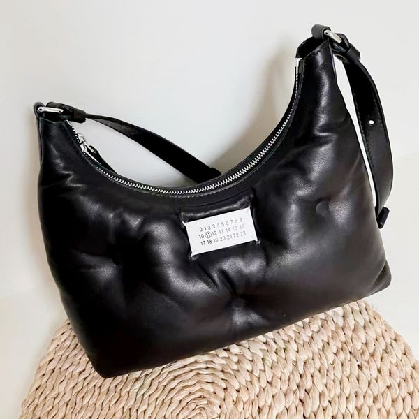 shoulder margiela underarm bags totes croissant mens womens genuine leather hand bag classic crossbody luxurys designer pochette wallets clu
shoulder margiela underarm bags totes croissant mens womens genuine leather hand bag classic crossbody luxurys designer pochette wallets clu