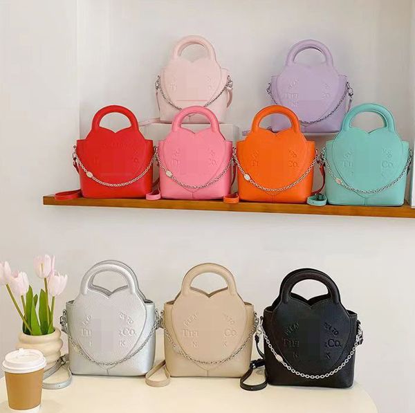 fashion girls letter embossing handbags old kids metal chain bucket bag luxury teenagers messenger bags s0321v, Black