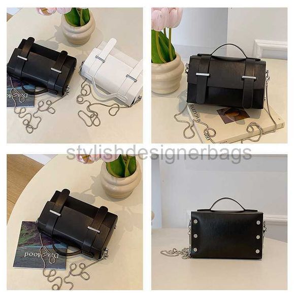 cross body small design square box bag for women 2023 new casual and versatile small square bag flip chain bag single shoulder crossbody bag
cross body small design square box bag for women 2023 new casual and versatile small square bag flip chain bag single shoulder crossbody bag