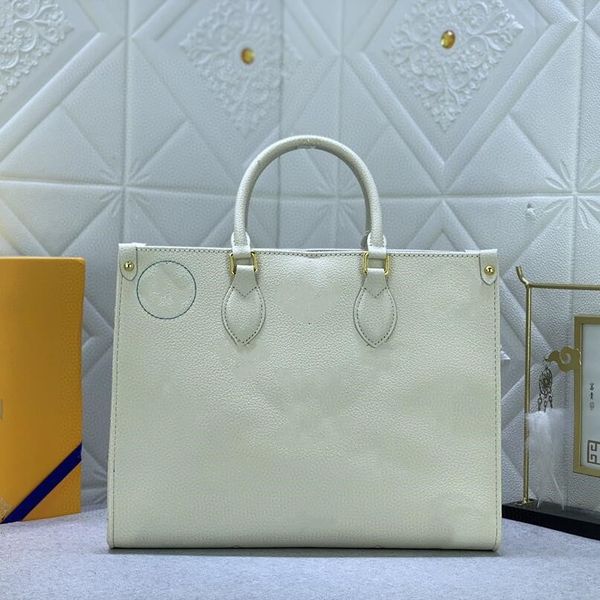 designer bag tote bags shoulder bag women handbags fashion large capacity shopping bag solid classic luxury metal real leather logo
designer bag tote bags shoulder bag women handbags fashion large capacity shopping bag solid classic luxury metal real leather logo