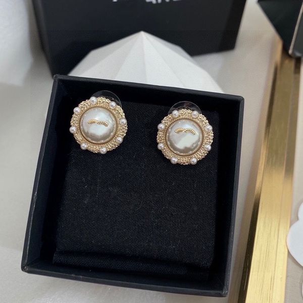 designer earrings women's channel earrings high end classic small fragrance earrings new earrings 18k gold light luxury glitter earring, Golden;silver
designer earrings women's channel earrings high end classic small fragrance earrings new earrings 18k gold light luxury glitter earring, Golden;silver