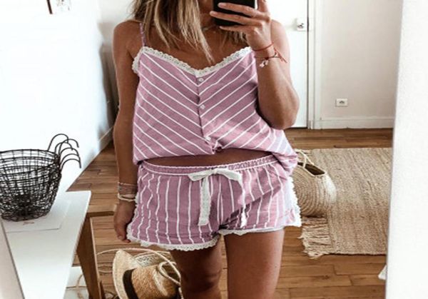 stripe floral print sleeveless and shorts pyjamas women satin silk pajama sets cute cartoon sleepwear womens homewear t2007049070501, Black;red
stripe floral print sleeveless and shorts pyjamas women satin silk pajama sets cute cartoon sleepwear womens homewear t2007049070501, Black;red