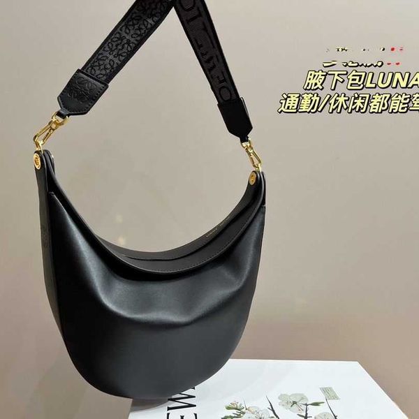 underarm bag korean high beauty celebrity light luxury grade american sen series simple magnificent and versatile
underarm bag korean high beauty celebrity light luxury grade american sen series simple magnificent and versatile
