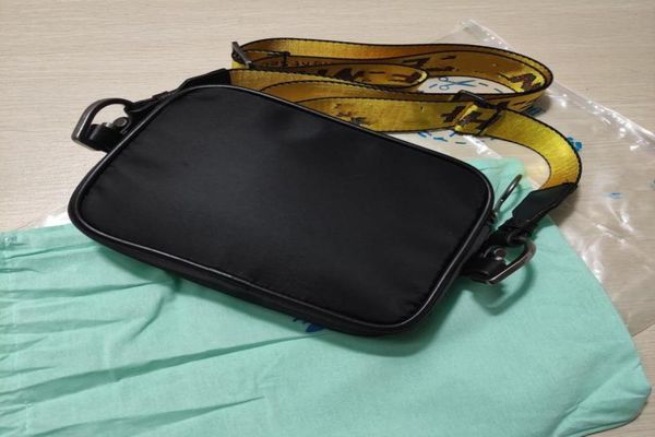 new style mini men yellow canvas belt shoulder bag chest bag waist bags multi purpose satchel messenger classic stripe crossbody4704612
new style mini men yellow canvas belt shoulder bag chest bag waist bags multi purpose satchel messenger classic stripe crossbody4704612