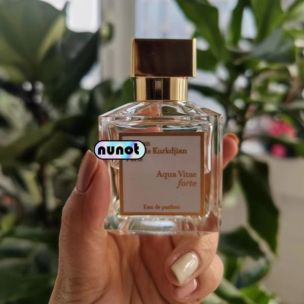 baccarat perfume 70ml maison aquavita_et eau de parfum paris fragrance man woman cologne spray 2.4fl.oz long lasting smell fast ship
baccarat perfume 70ml maison aquavita_et eau de parfum paris fragrance man woman cologne spray 2.4fl.oz long lasting smell fast ship