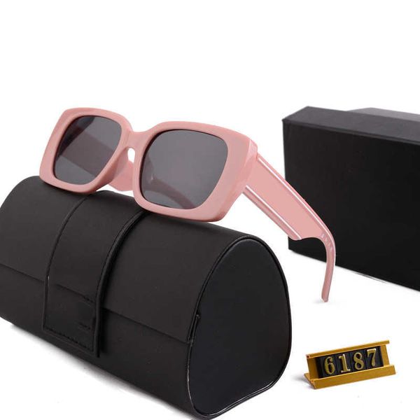 luxury designer sunglasses women men full frame mixed color white purple antireflection ornamental plank uv protection fashionr style unique, White;black
luxury designer sunglasses women men full frame mixed color white purple antireflection ornamental plank uv protection fashionr style unique, White;black