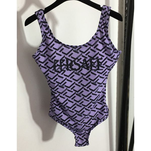 8.9 fashion letter geometric print women's swimwear bikini backless suspender one piece swimsuit, White;black
8.9 fashion letter geometric print women's swimwear bikini backless suspender one piece swimsuit, White;black