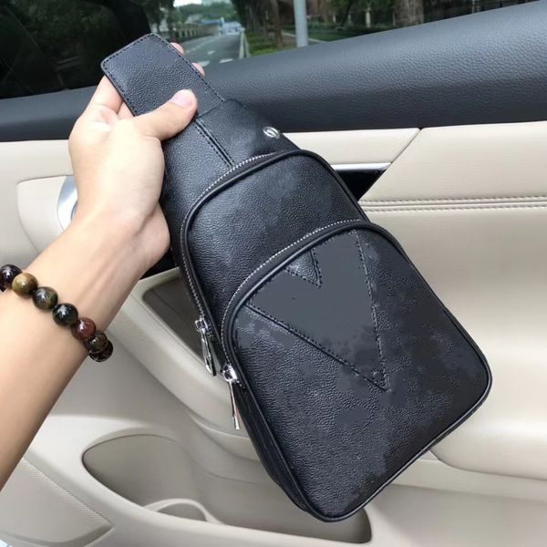 new luxury designer selection leather material waistpack with high grade imported cowhide capacity large collar fashion trend
new luxury designer selection leather material waistpack with high grade imported cowhide capacity large collar fashion trend
