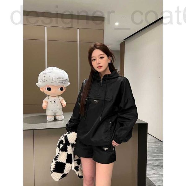 two piece dress designer p family 23 spring/summer new fashion cool hooded long sleeve jacket coat+elastic waist high shorts sports set beld, White
two piece dress designer p family 23 spring/summer new fashion cool hooded long sleeve jacket coat+elastic waist high shorts sports set beld, White