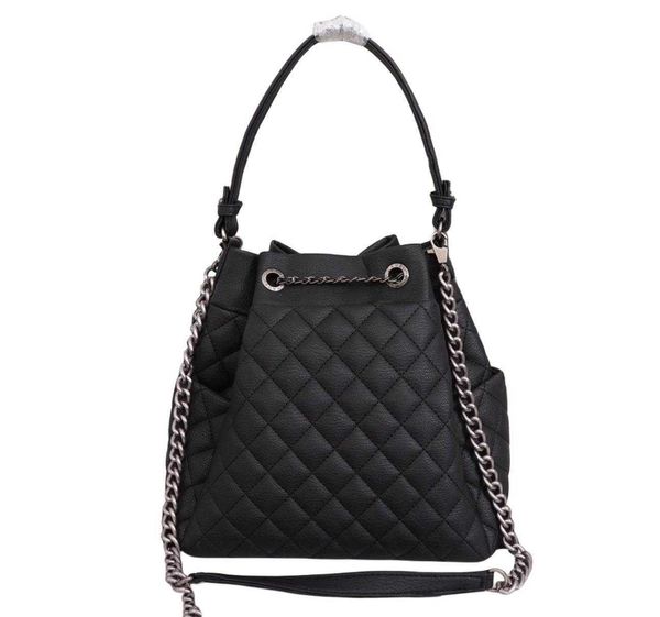 designer brand chain bucket bag size: 26 27 17cm genuine leather handbags the diagonal hanging long belt is detachable and has a large capac
designer brand chain bucket bag size: 26 27 17cm genuine leather handbags the diagonal hanging long belt is detachable and has a large capac