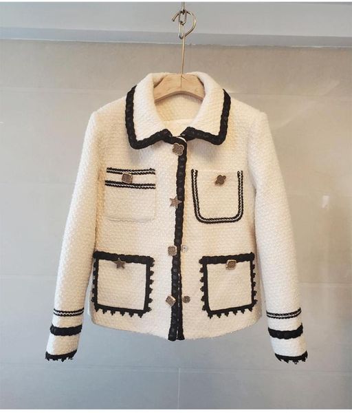 1202 2021 spring lapel neck long sleeve coat tweed black white fashion womens clothes sh6872872, Black;brown
1202 2021 spring lapel neck long sleeve coat tweed black white fashion womens clothes sh6872872, Black;brown