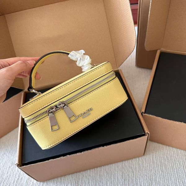 handle trunk box lunch makeup bag luxury lady designer womens the totes fashion handbag genuine leather clutch bags mens cross body wallet s
handle trunk box lunch makeup bag luxury lady designer womens the totes fashion handbag genuine leather clutch bags mens cross body wallet s